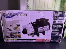 Efsw5500-box Everflo 810044040715 Soft Wash Bleach 12v Diaphragm Pump Read Description