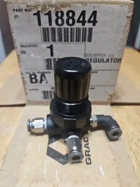 118844 Graco Rtx 1500 Texture Sprayer Regulator Air 1/8 Inch Npt