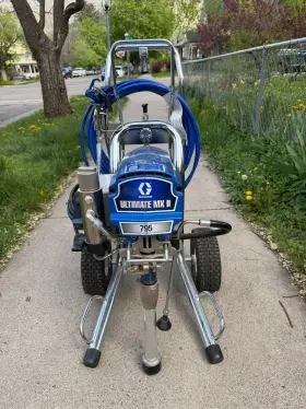 17e582 Graco Ultimate Mx Ii 795 Airless Paint Sprayer Brand New