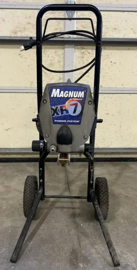 232745 Graco Magnum Xr-7 3/4 Hp Airless Paint Sprayer