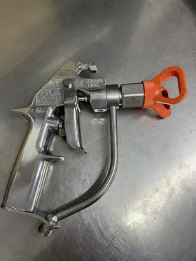 235462 Graco Silver Plus Industrial Airless Spray Gun 5000 Psi New Unused