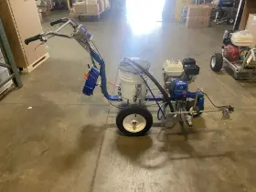 25m224 Graco Linelazer 3400 Gas Airless Line Striper 1 Manual Gun