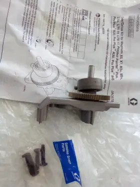 Gr16e835 Graco Magnum X5 X7 Gear Drive For Cinderson Motor Paint Sprayer