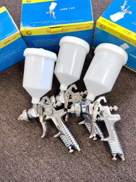 Max Air 676713111861 Three Spray Guns Hvlp Gun 1.4 Tip And Cap 600cc Cups
