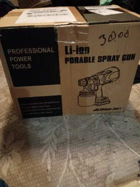 Q222-bj Professional Power Tools Li-ion Handheld Spray Gun Superior Atomization