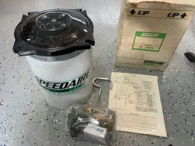6z899 Speedaire Tank Paint 2 1/2 G