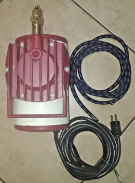 600-12 Sprayit Vintage Thomas Industries Compressor Model With Hose