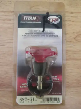 692-311 Titan 024964201112 Tr2 Red Reversible Spray Tip 2-4 Inch .007 Narrow New