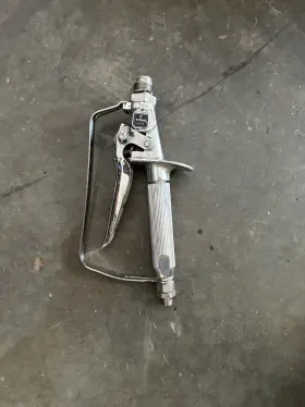 Lx-75 Titan Airless In-line Contractor Grade Spray Gun
