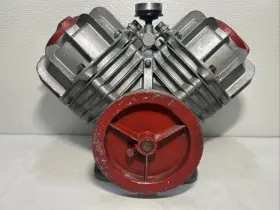 130.441 W. R. Brown Vintage Speedy Corp Air Compressor Head Model No Untested