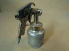 Sears Craftsman Air Compressor Spray Cup Gun 283.155400 Metal Used. Price: $33.25.