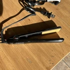 Chi Air Compact Ceramic Flat Iron CA1087F In Black Dual Voltage Used. Price: $8.25.